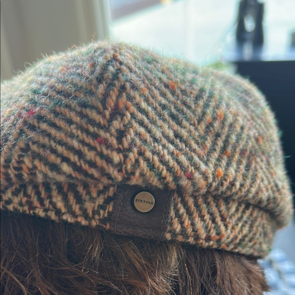 Stetson Tweed Newsboy Cap - Picture 6 of 8